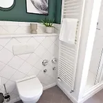 شقة Stylisches Villa-apartment In Schlossgartennaehe شفيرين