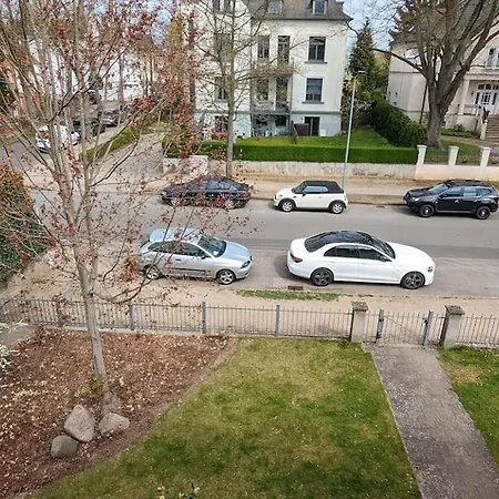 Stylisches Villa-apartment In Schlossgartennaehe Apartamento *