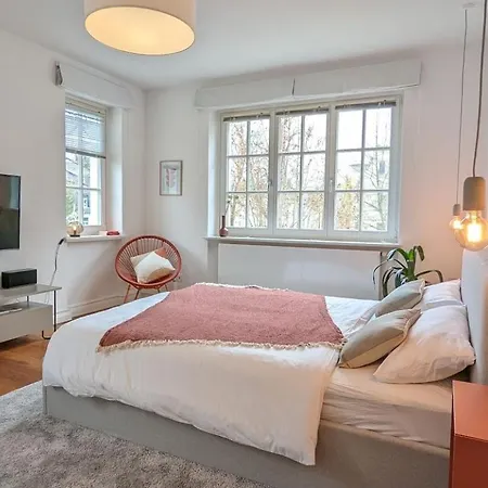 شقة Stylisches Villa-apartment In Schlossgartennaehe شفيرين
