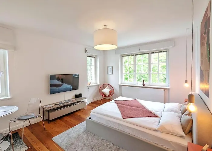 Stylisches Villa-apartment In Schlossgartennaehe Lägenhet Schwerin (Mecklenburg-Vorpommern)