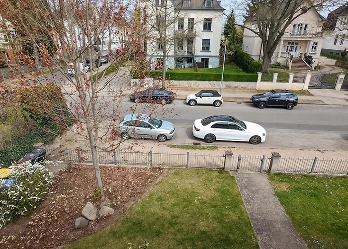 Stylisches Villa-apartment In Schlossgartennaehe Lägenhet *