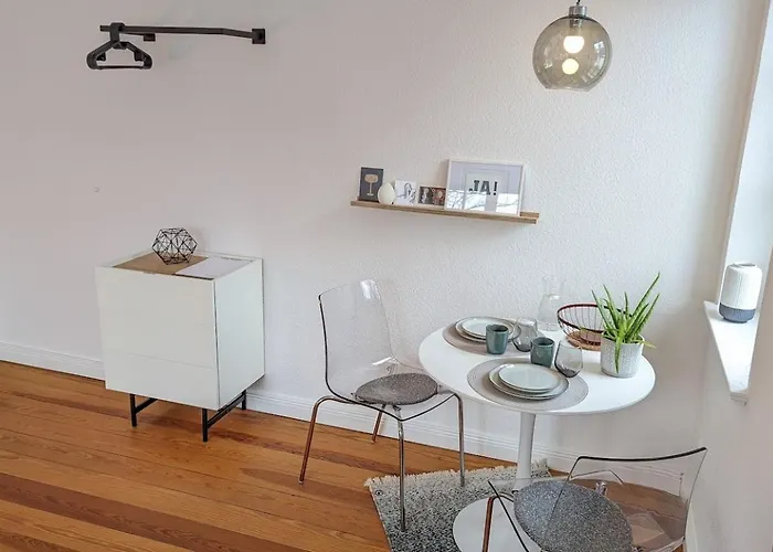 Stylisches Villa-apartment In Schlossgartennaehe *